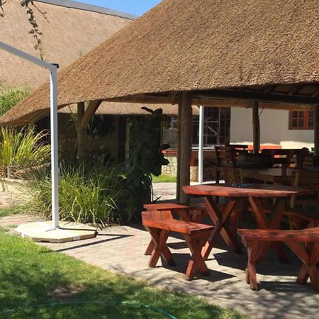 Uitkyk Guest Farm Hotel Usakos Luaran gambar