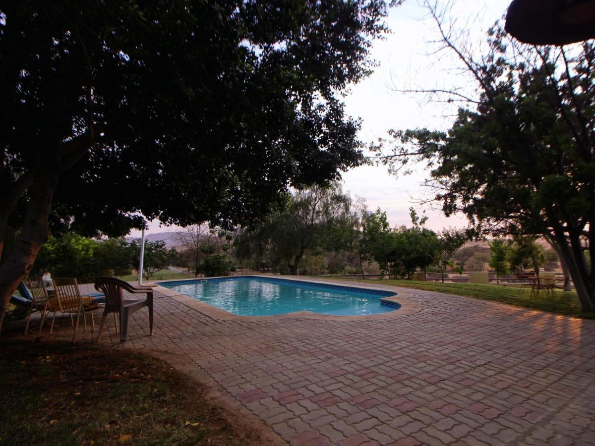 Uitkyk Guest Farm Hotel Usakos Luaran gambar