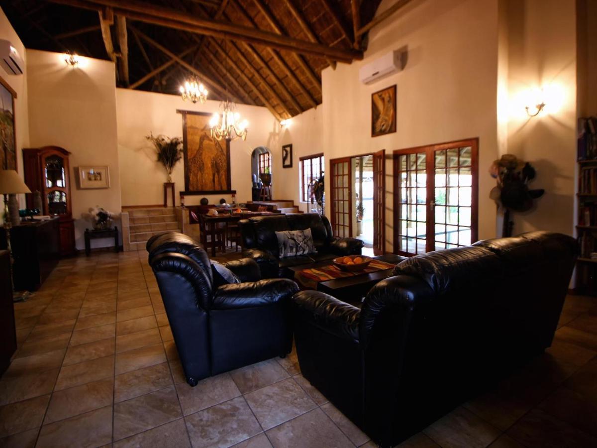 Uitkyk Guest Farm Hotel Usakos Luaran gambar
